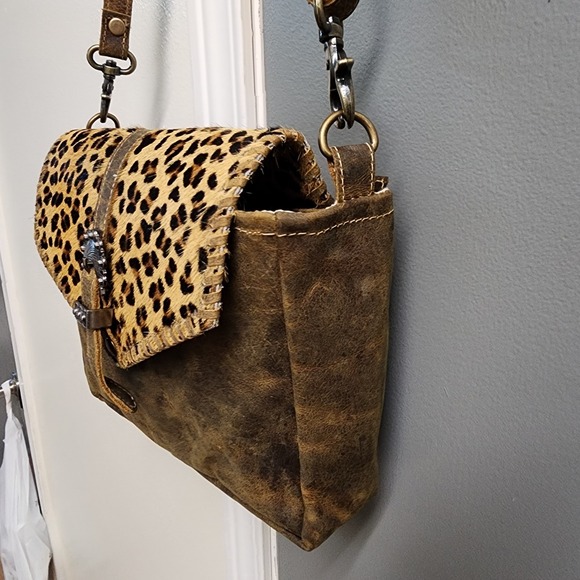 Myra Bag Crossbody Women's Purse Swish Leather and Hairon Bag Cheetah Print - Picture 4 of 12